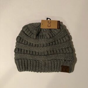 🆕 C.C Exclusive Cable Knit Beanie